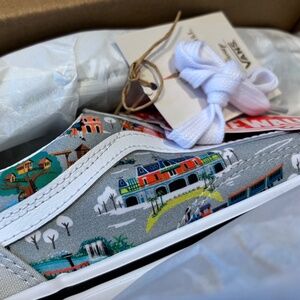 VANS X Walt Disney World Park Old Skool 50th Anniversary Map Unisex Sneakers NIB